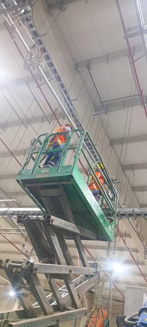 Mantenimiento de cabezal de extrusora - Planta Solpack